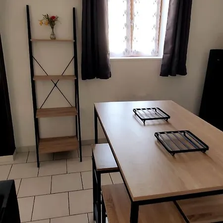 Style Industriel Au Centre De *